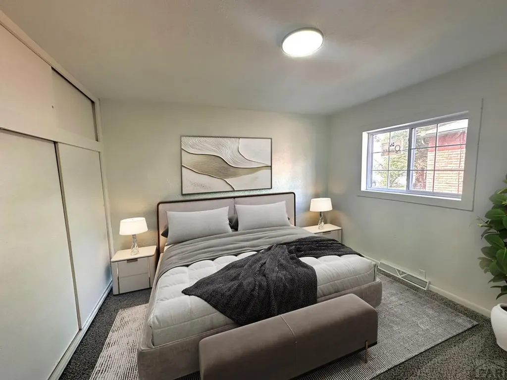 219 W 6th Street La Junta CO 81050