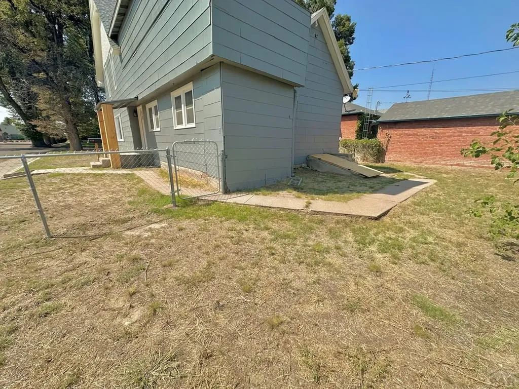 219 W 6th Street La Junta CO 81050