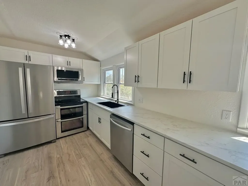 219 W 6th Street La Junta CO 81050