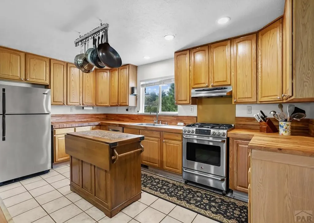 19402 Deerwood Circle Monument CO 80132