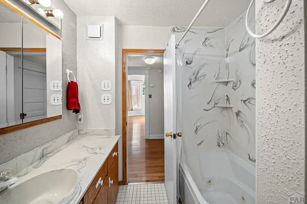 2028 N Greenwood Street Pueblo CO 81003