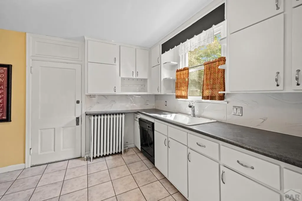 2028 N Greenwood Street Pueblo CO 81003