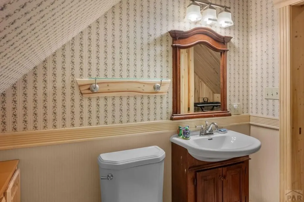 645 Emery Loop Fort Garland CO 81133