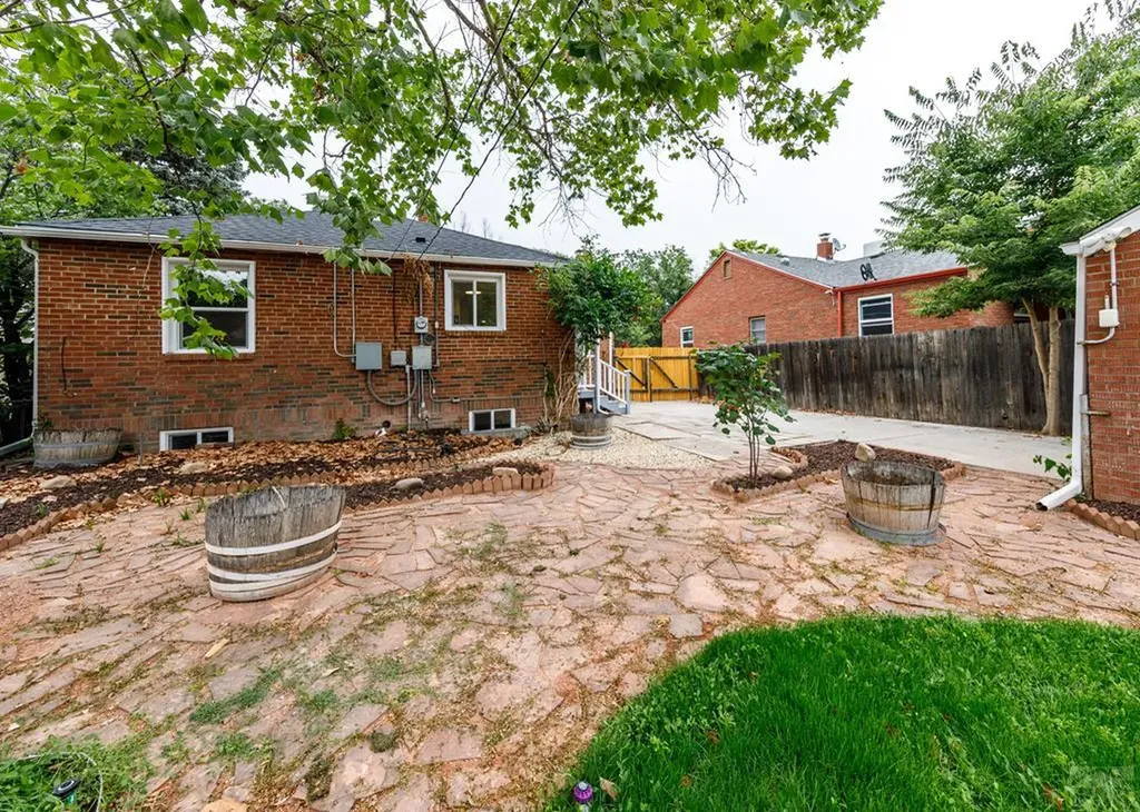 1306 W Abriendo Avenue Pueblo CO 81004