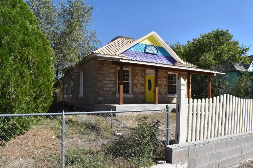 309 Lincoln Avenue La Junta CO 81050