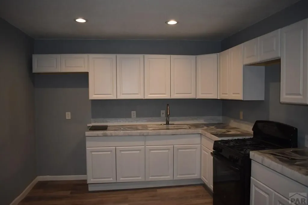 309 Lincoln Avenue La Junta CO 81050