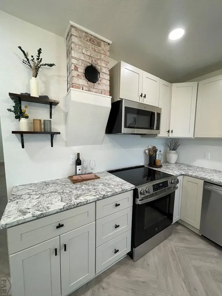 402 Barnes Avenue La Junta CO 81050