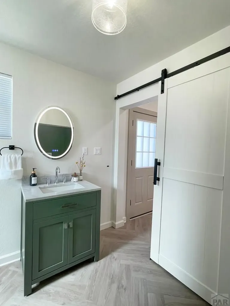 402 Barnes Avenue La Junta CO 81050