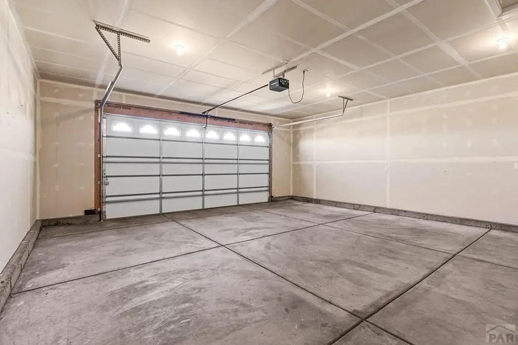 24 Arrowsmith Drive Pueblo CO 81008