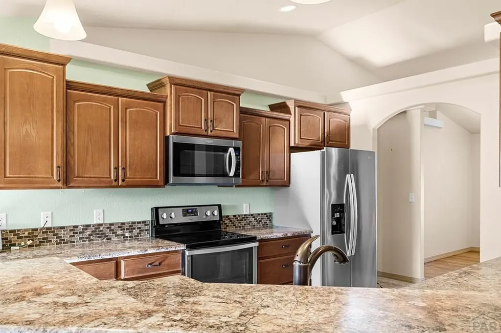 24 Arrowsmith Drive Pueblo CO 81008