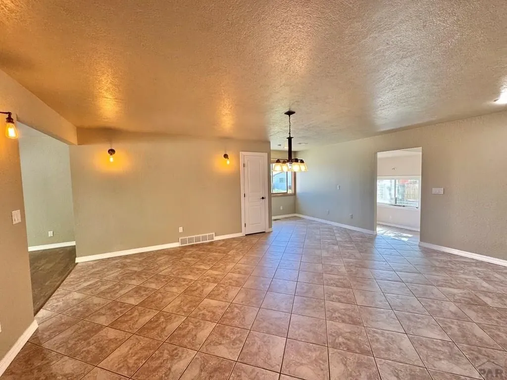 1345 Terry Circle Pueblo CO 81006