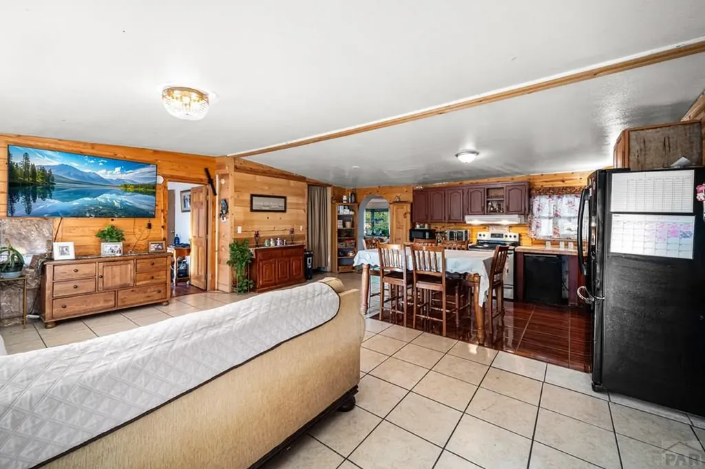 5320 E Red Creek Springs Road Pueblo CO 81005