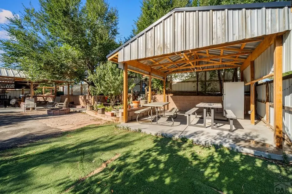 5320 E Red Creek Springs Road Pueblo CO 81005