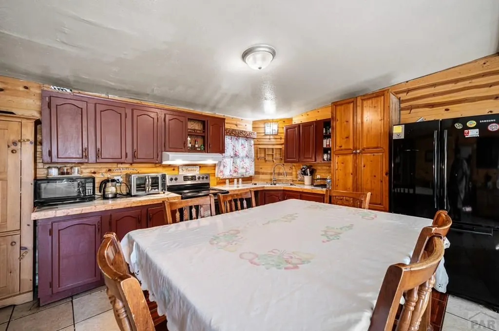 5320 E Red Creek Springs Road Pueblo CO 81005