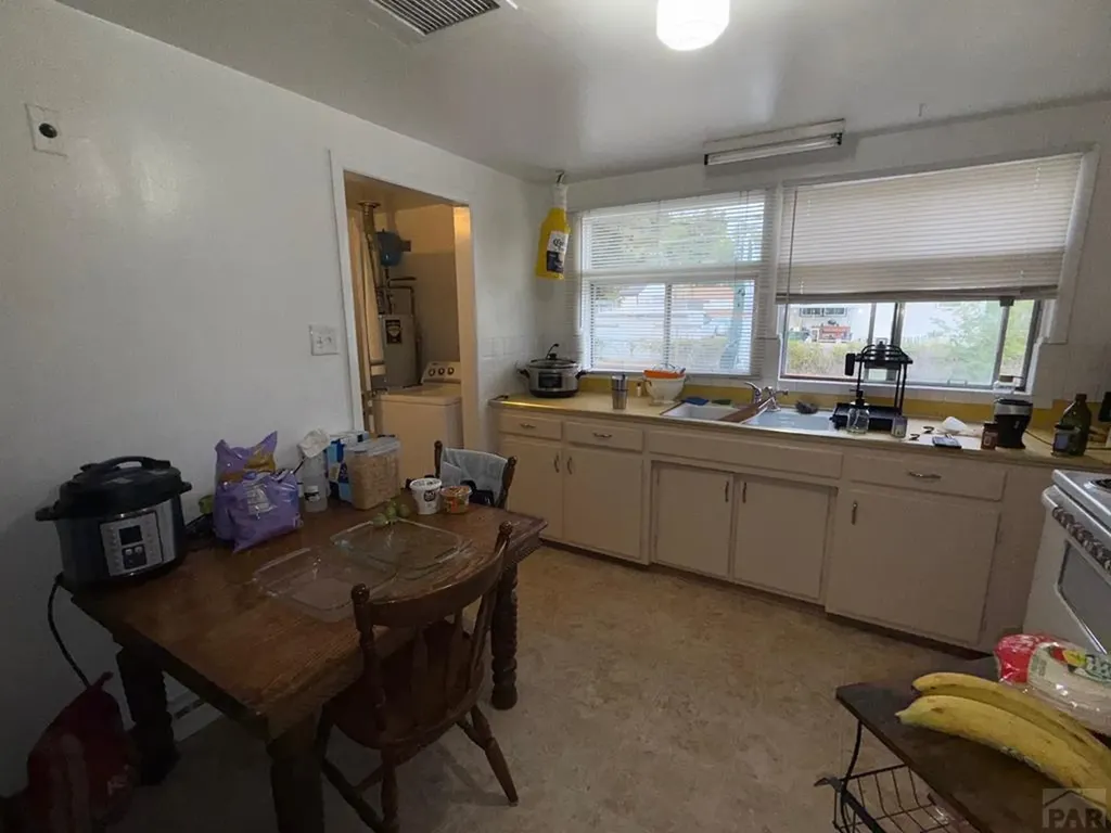 1706 Comanche Road Pueblo CO 81001