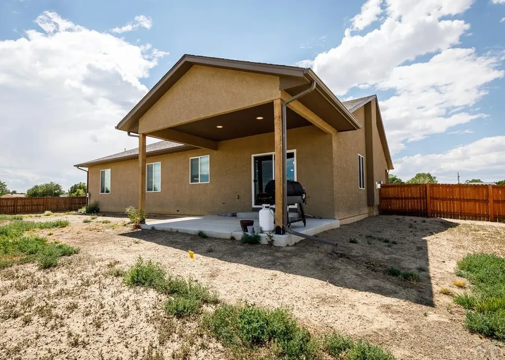 288 S Wiggins Drive Pueblo West CO 81007