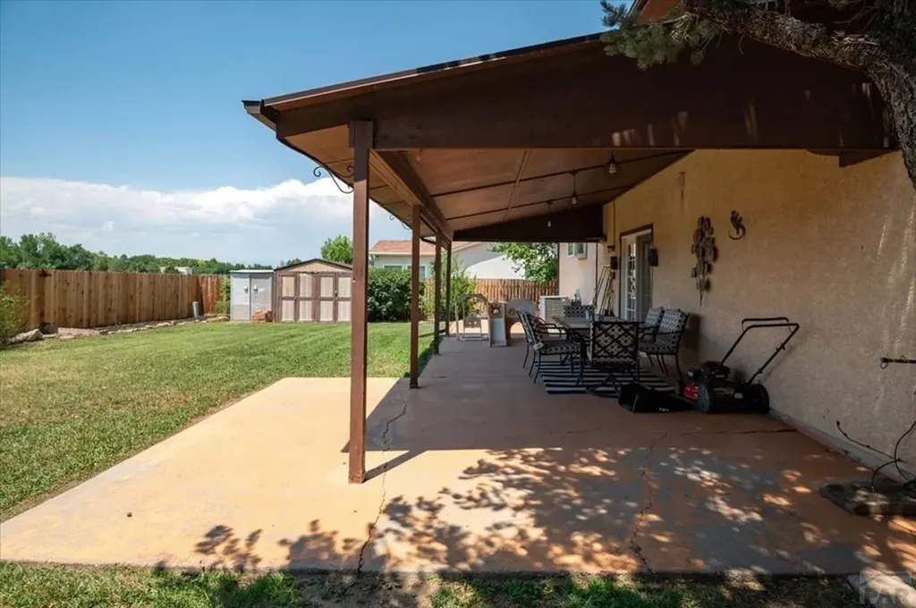 37 Verdosa Drive Pueblo CO 81005