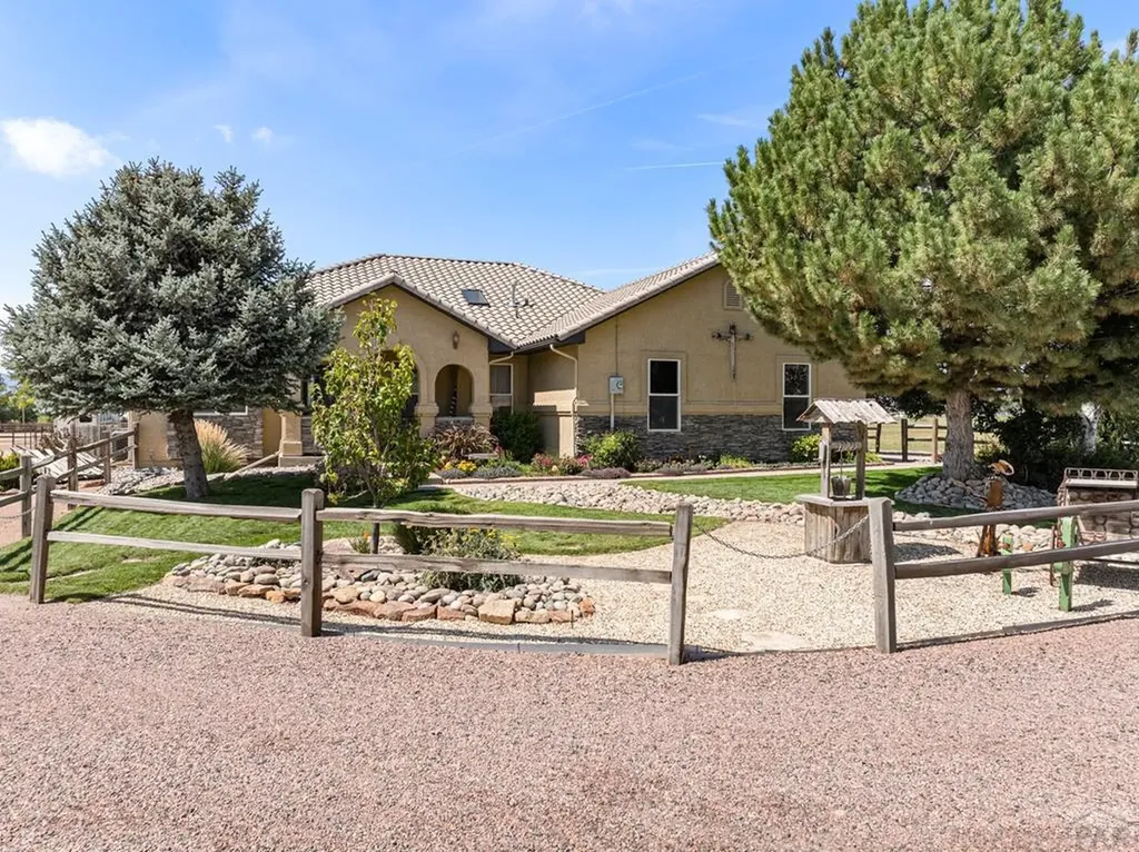 1675 M Street Penrose CO 81240