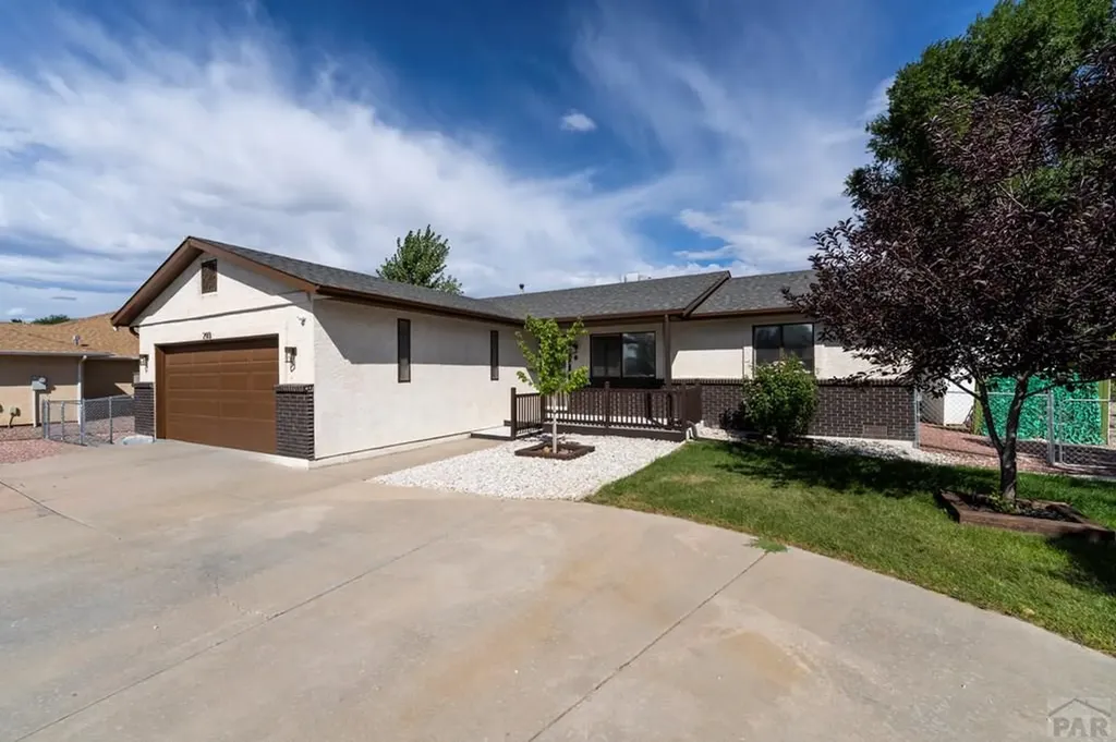 293 W Hahns Peak Avenue Pueblo West CO 81007