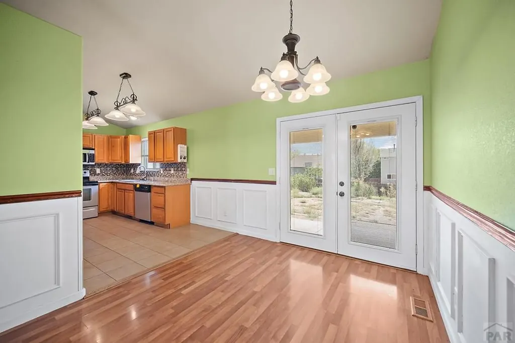 2208 Cowhand Place Pueblo CO 81008