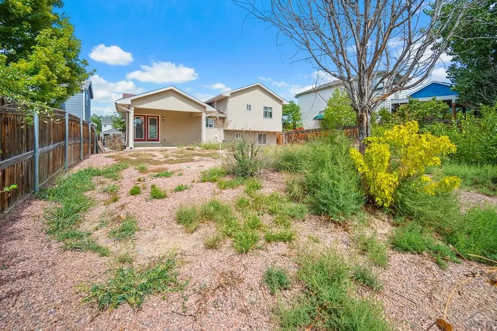 2208 Cowhand Place Pueblo CO 81008