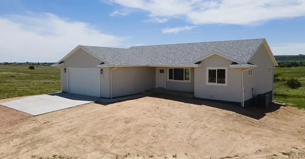 4866 Jefferson Boulevard Colorado City CO 81019