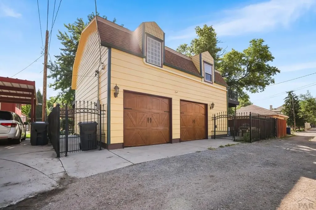 2307 N Greenwood Street Pueblo CO 81003