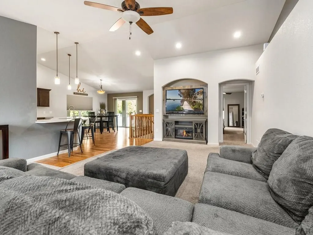 5114 Lynn Meadows Drive Pueblo CO 81005