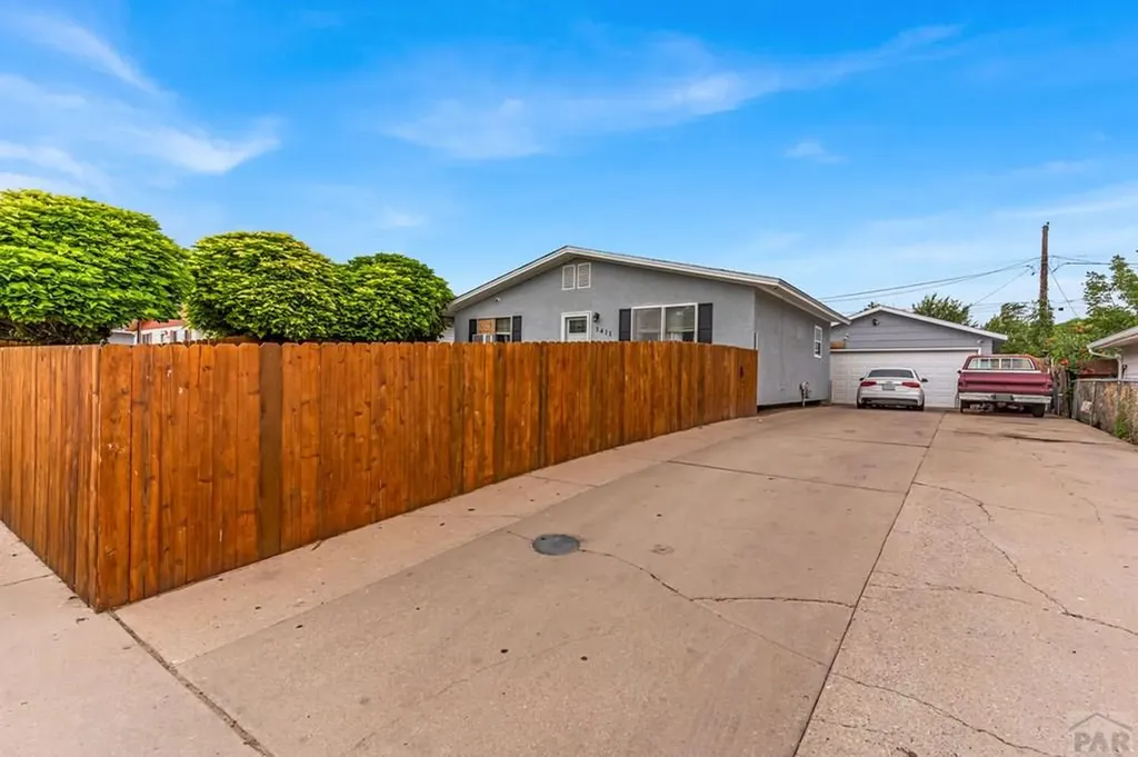 3411 Lancaster Drive Pueblo CO 81005