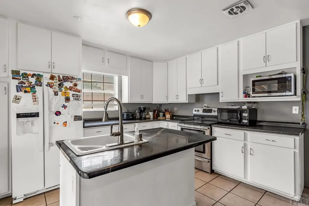 3411 Lancaster Drive Pueblo CO 81005