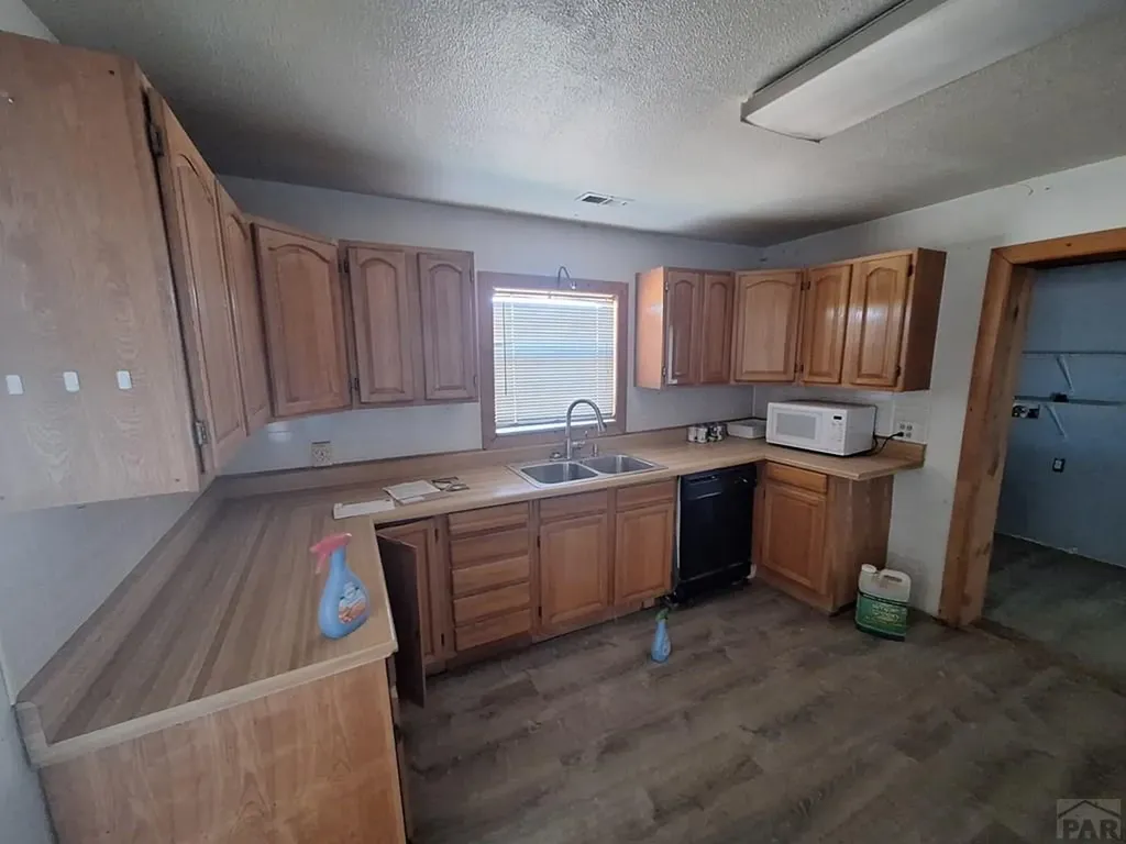 19469 County Road H Ordway CO 81063