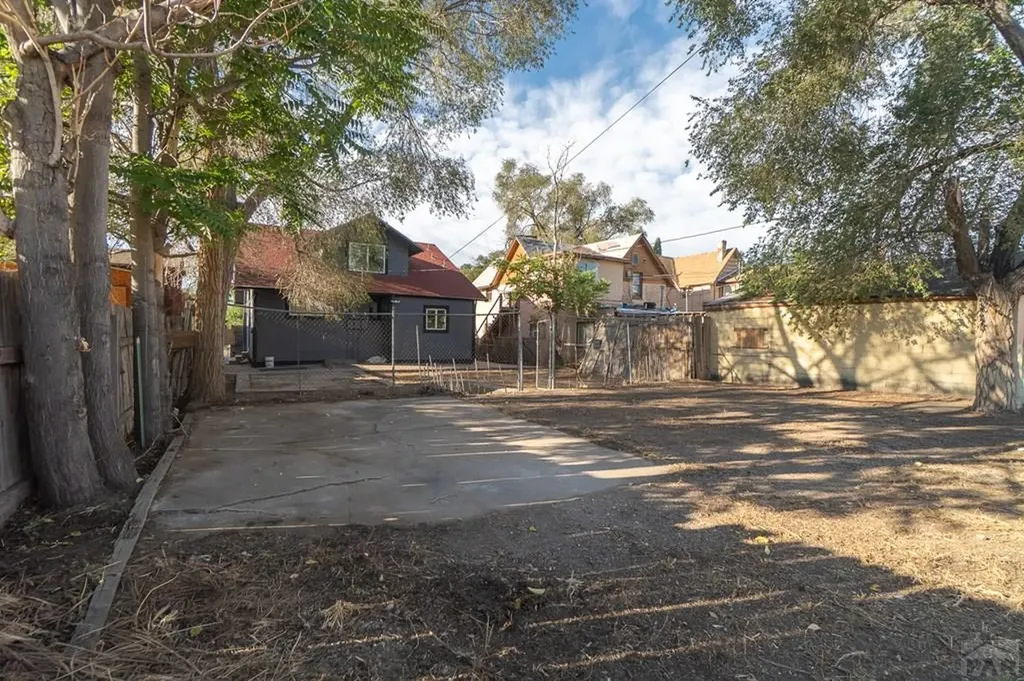 905 E 7th Street Pueblo CO 81001