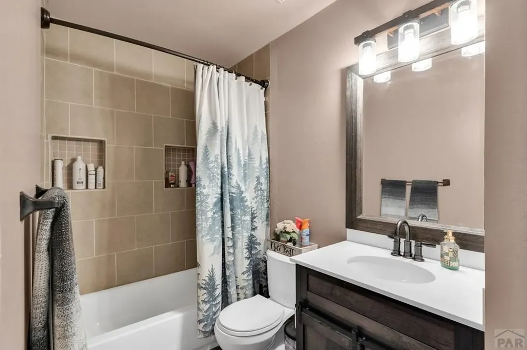 212 High Meadows Court Florence CO 81226