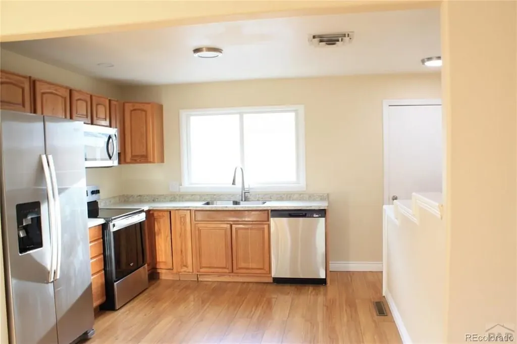 2029 Hollywood Drive Pueblo CO 81005