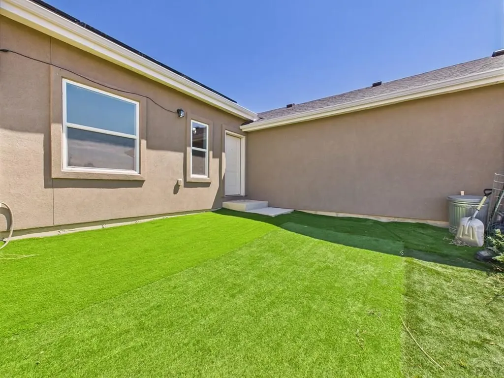 1437 N Chuckwagon Lane Pueblo West CO 81007