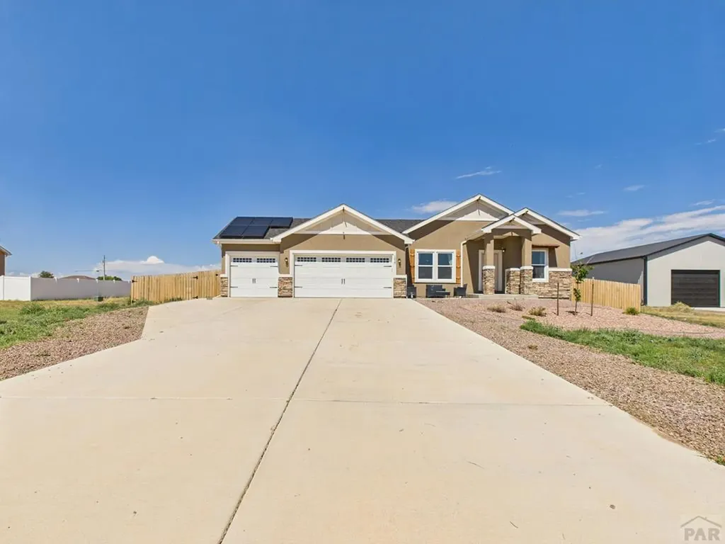 1437 N Chuckwagon Lane Pueblo West CO 81007
