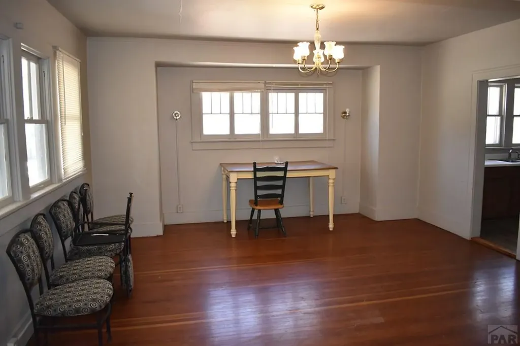 212 S Catalpa Street Manzanola CO 81058