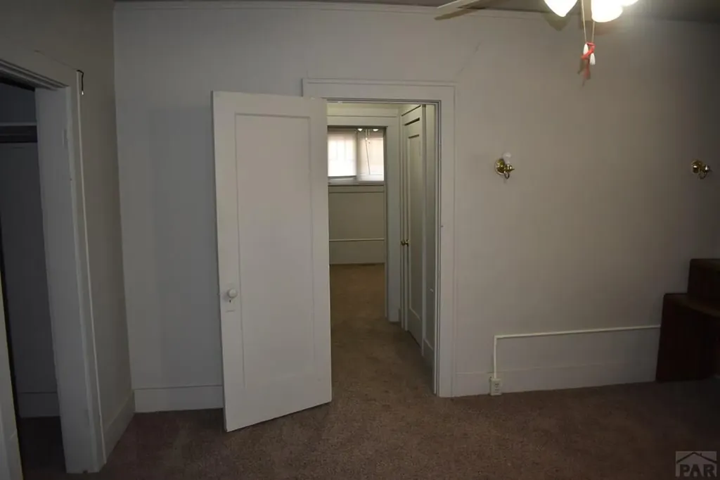 212 S Catalpa Street Manzanola CO 81058