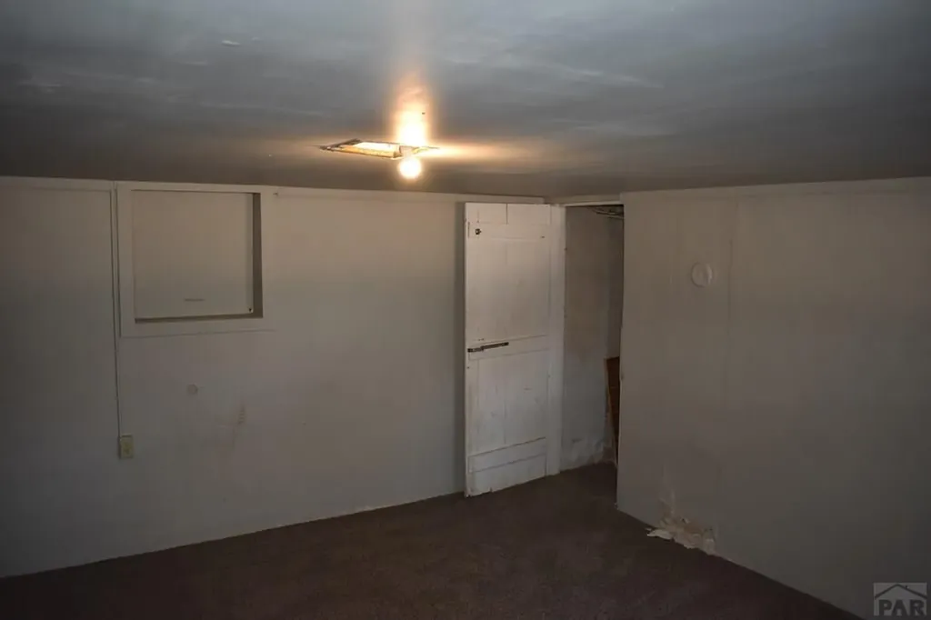 212 S Catalpa Street Manzanola CO 81058