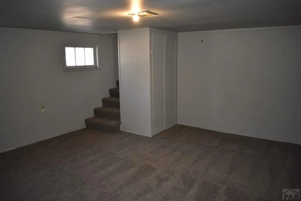 212 S Catalpa Street Manzanola CO 81058