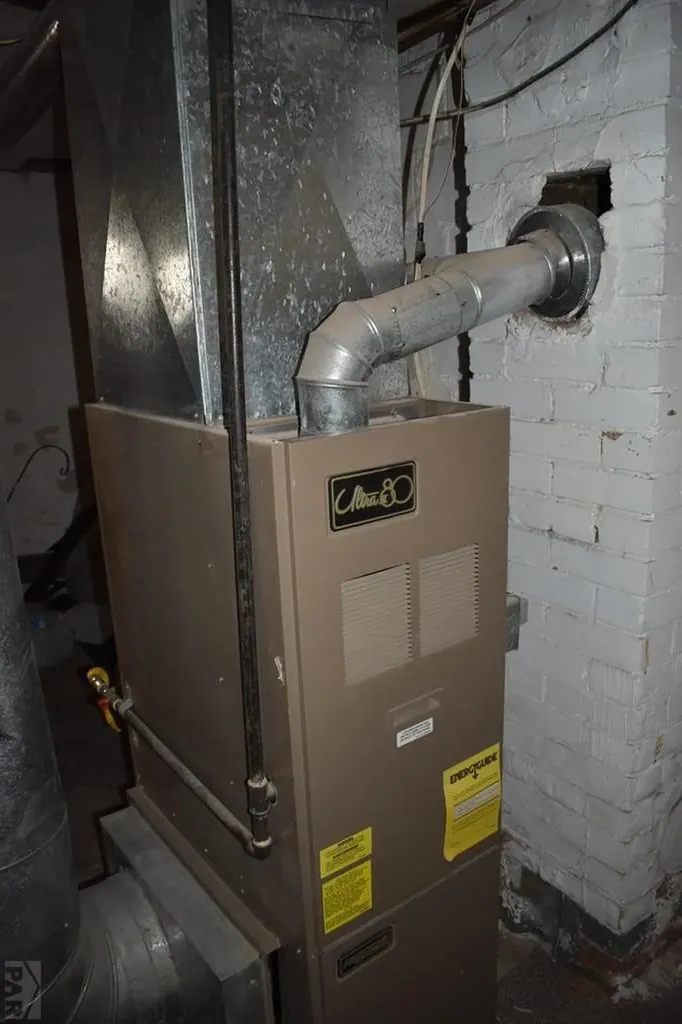 212 S Catalpa Street Manzanola CO 81058