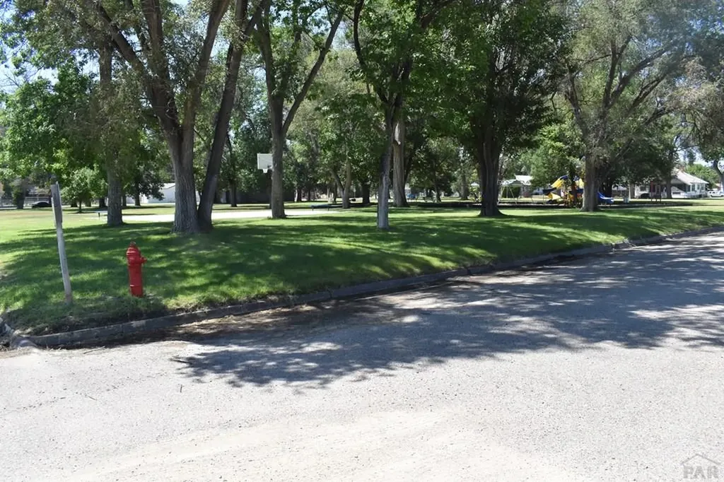 212 S Catalpa Street Manzanola CO 81058