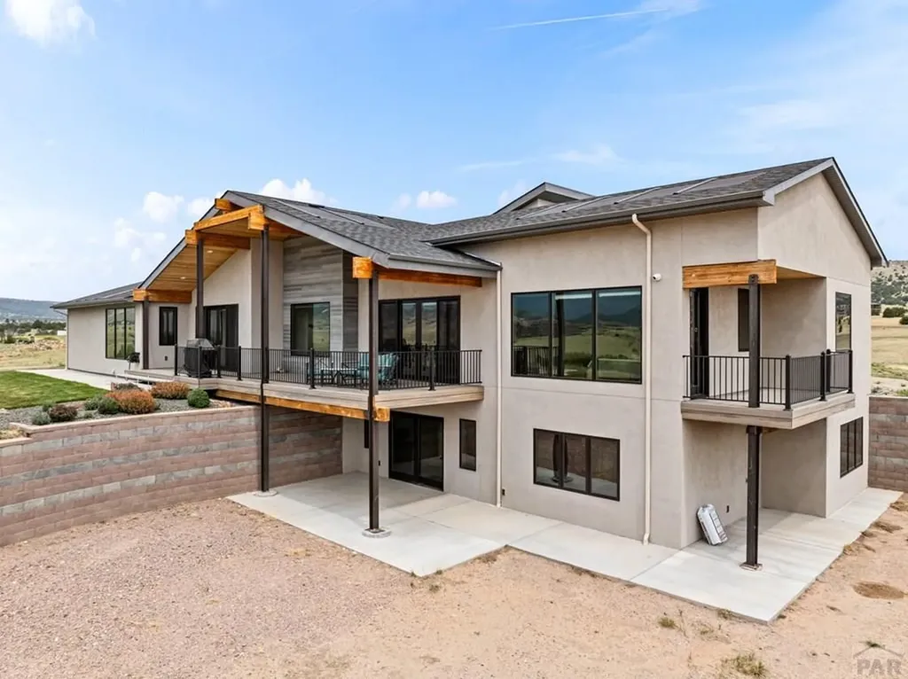 5843 Hart Ranch Drive Beulah CO 81023