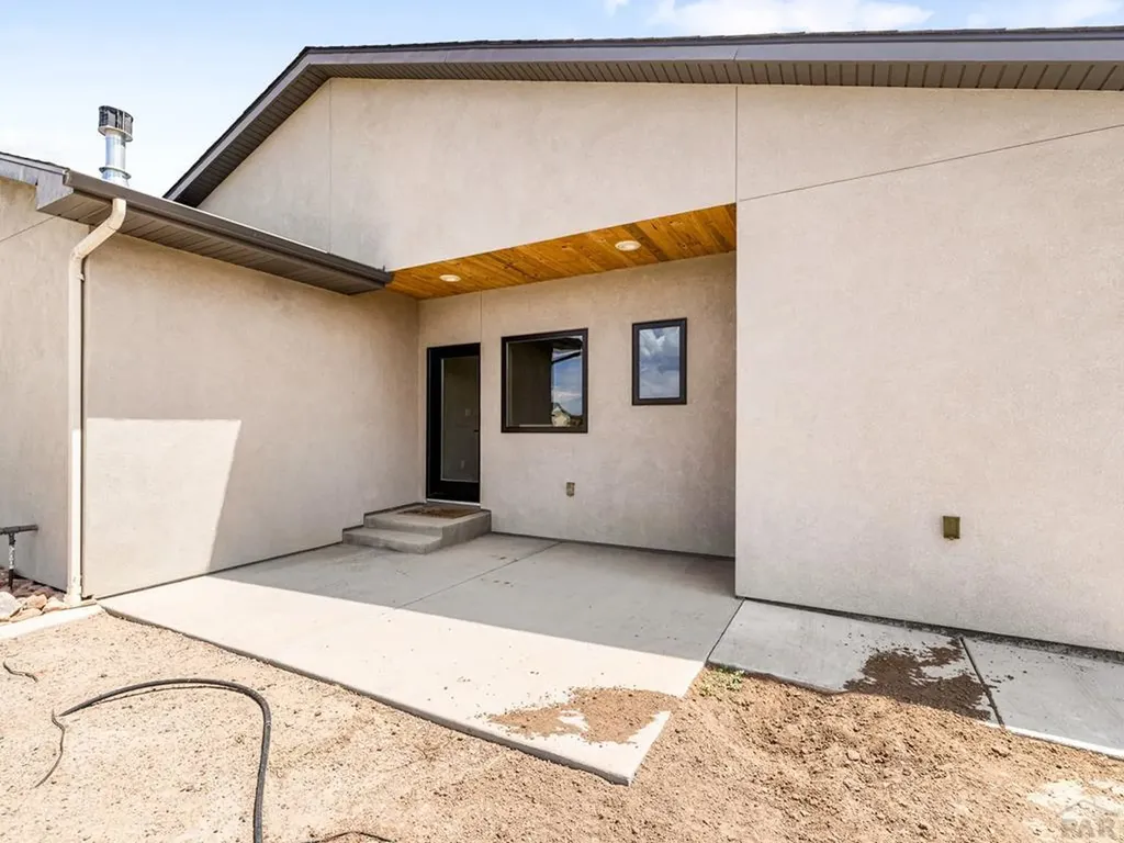 5843 Hart Ranch Drive Beulah CO 81023