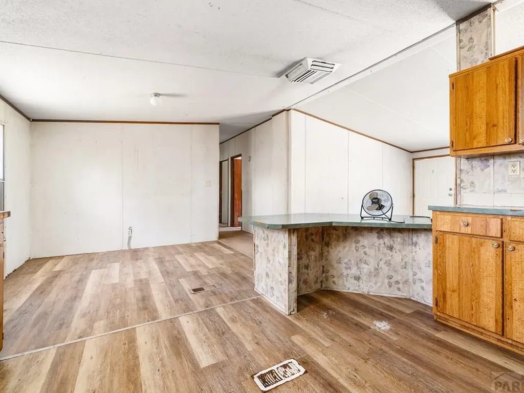 2206 W 16th Street Pueblo CO 81003