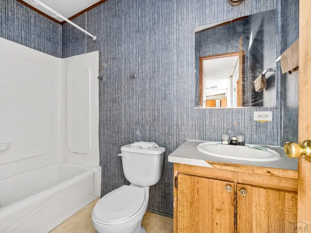 2206 W 16th Street Pueblo CO 81003