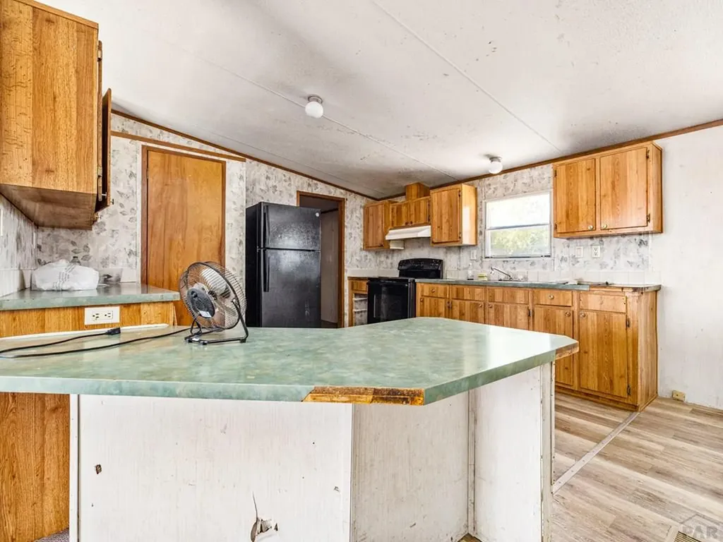 2206 W 16th Street Pueblo CO 81003