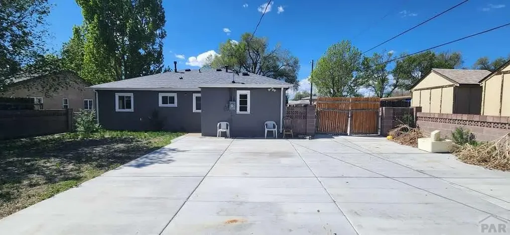 3061 Oneal Avenue Pueblo CO 81005