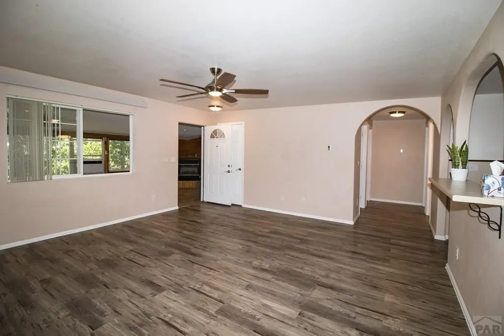 560 Oak Creek Avenue Rockvale CO 81244