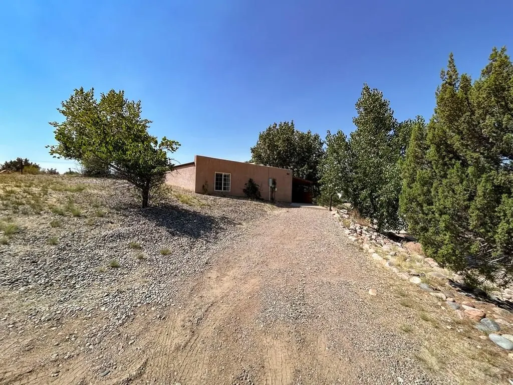 560 Oak Creek Avenue Rockvale CO 81244